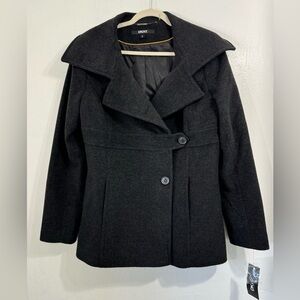 NWT DKNY-Wool/Cashmere peacoat In charcoal gray.In Excellent condition.Size.12